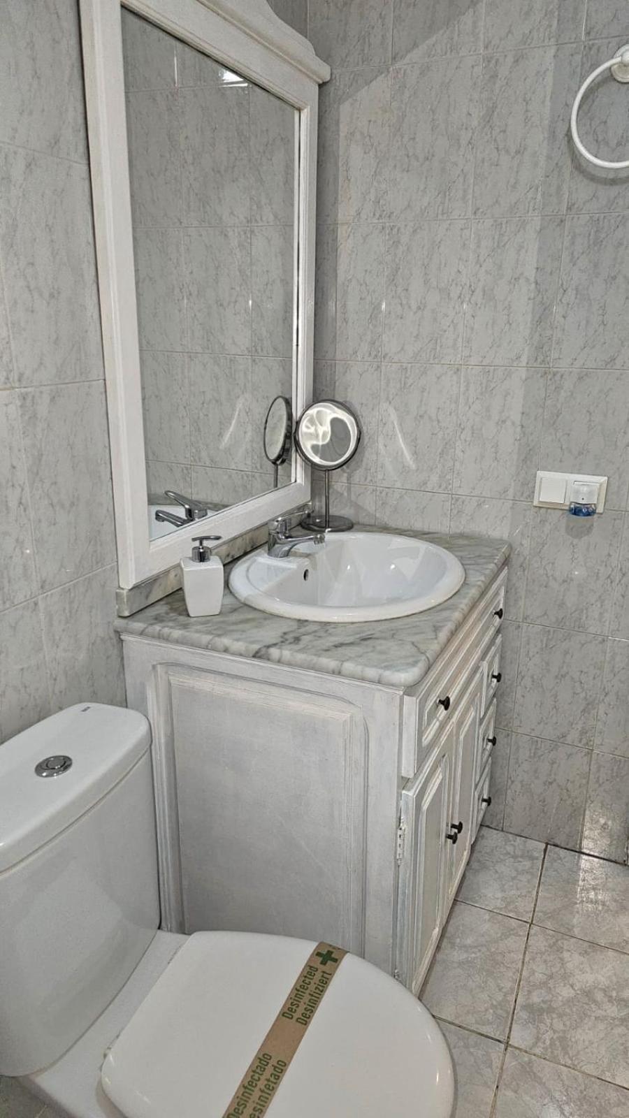 Ideal Holiday Apartment One Bedroom City Center 马拉加 外观 照片