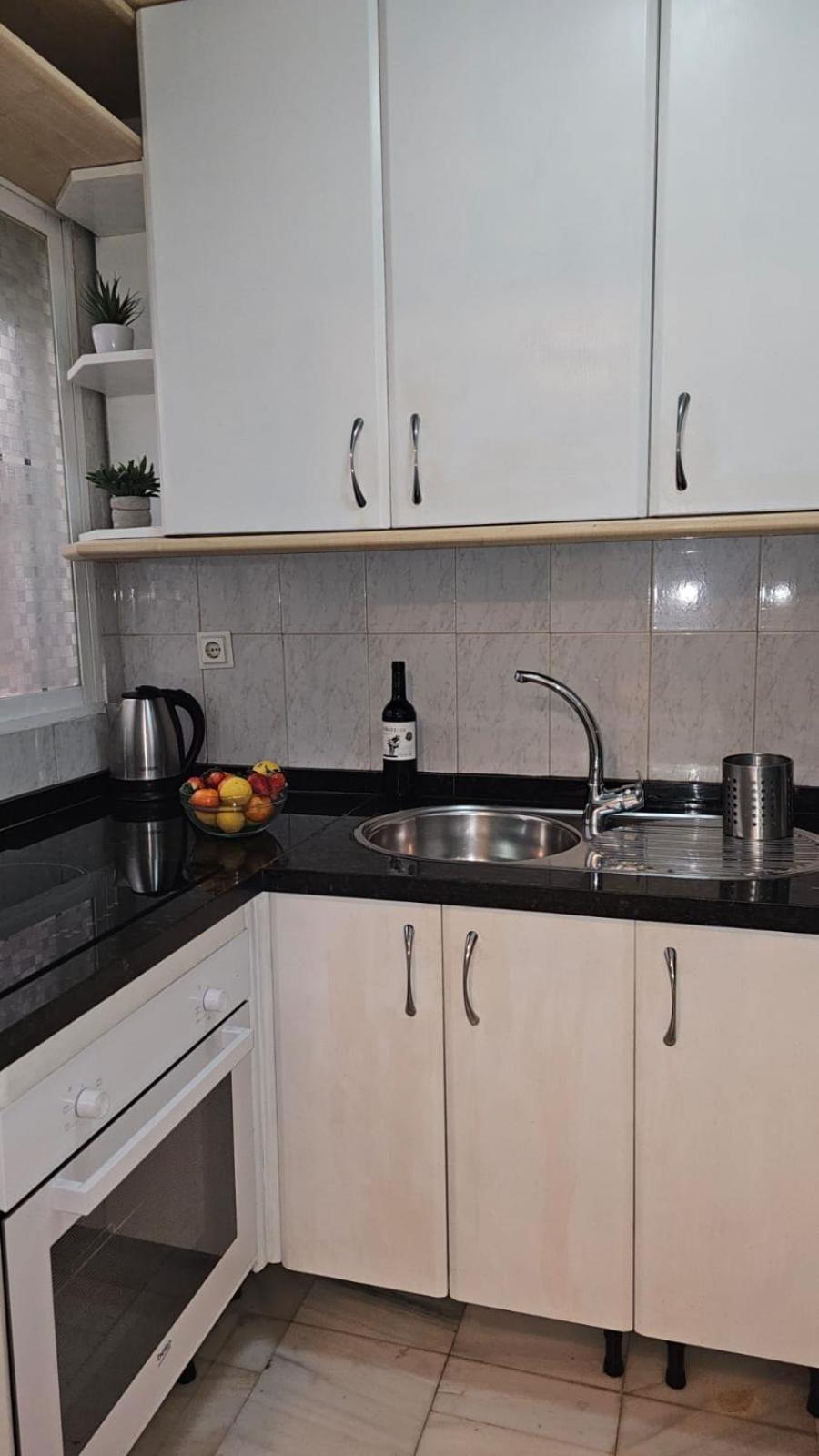 Ideal Holiday Apartment One Bedroom City Center 马拉加 外观 照片